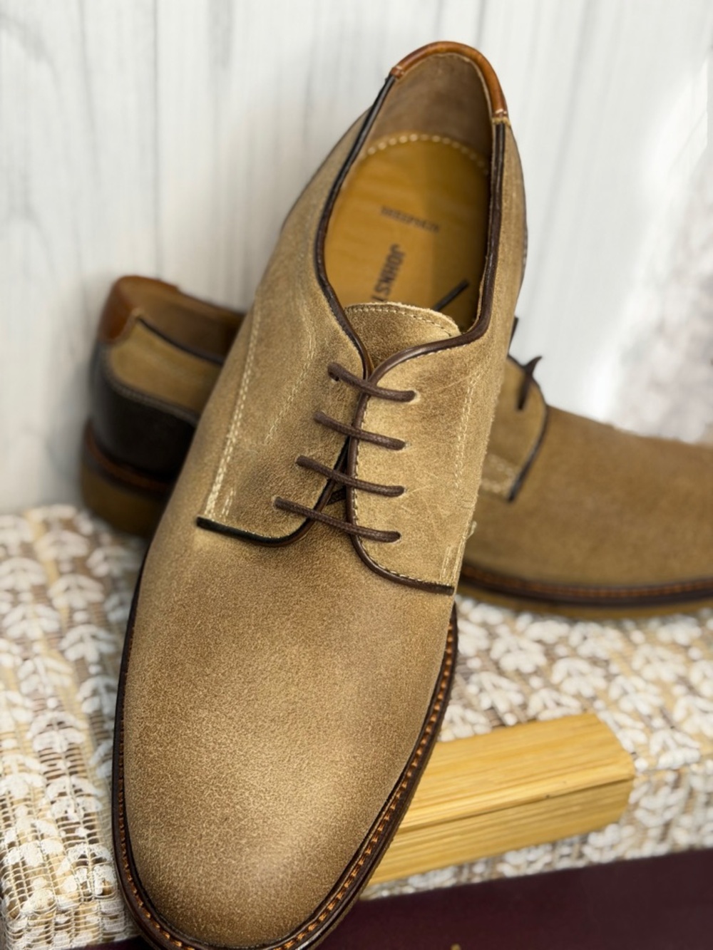Johnston & Murphy Taupe Suede Brown Leather Derby Shoes Trim 8.5 New in Box